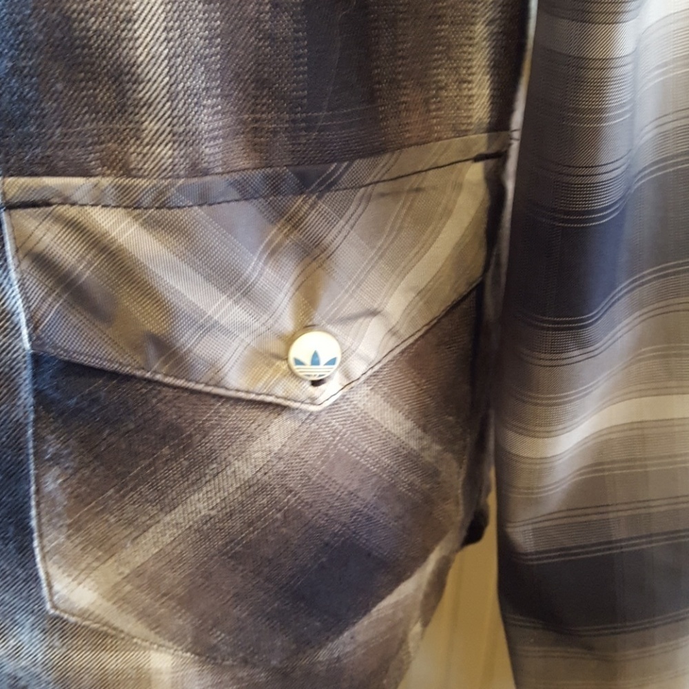 💕adidas* Button down - Picture 5 of 11